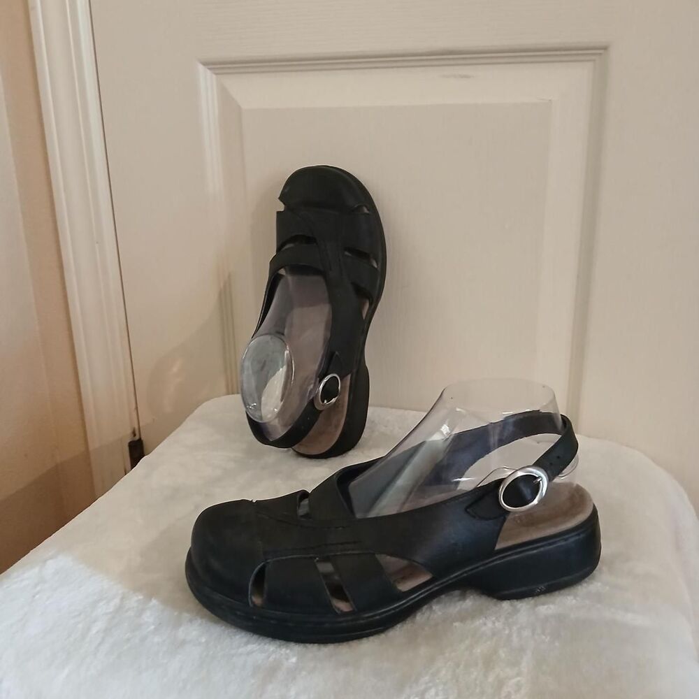 Dansko Black Leather Closed Toe Slingback Sandals 40 Boho Gorpcore Granola Basic